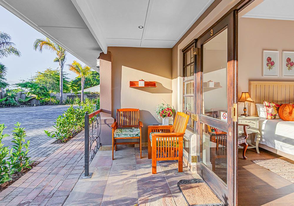 Queen Room 8